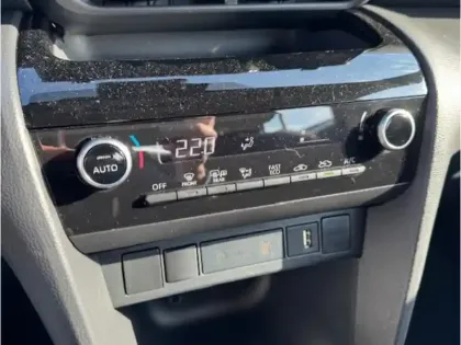 Photo 19 Toyota Yaris Hybride 1.5 HYBRID 116H DYNAMIC AUTO