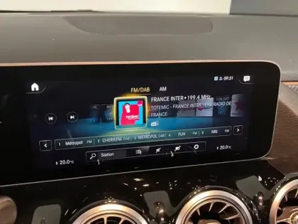 Photo 21 Mercedes Classe B 180 AMG Line Edition