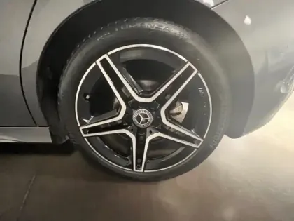 Photo 8 Mercedes Classe B 180 AMG Line Edition