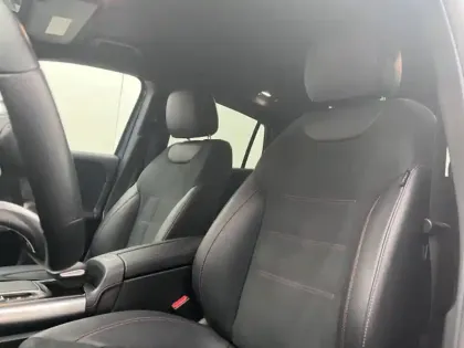 Photo 14 Mercedes GLA Gén. II (H247) Ph1 AMG Line 5