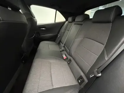 Photo 19 Toyota Corolla Hybride 122h Design