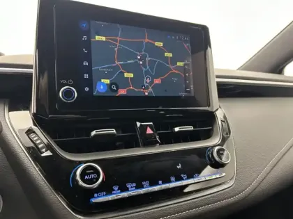 Photo 16 Toyota Corolla Hybride 122h Design