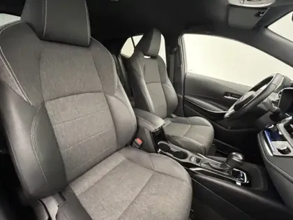 Photo 22 Toyota Corolla Hybride 122h Design