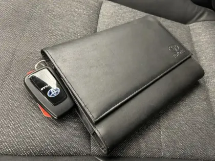 Photo 18 Toyota Corolla Hybride 122h Design