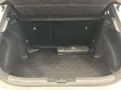 Photo 9 Toyota Corolla Hybride 122h Design