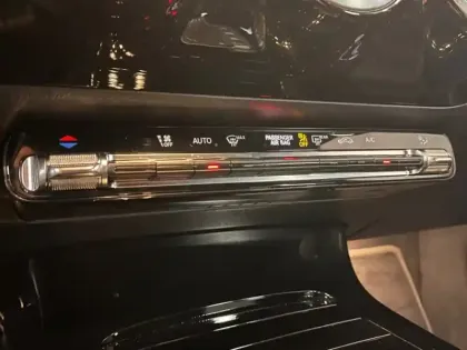 Photo 12 Mercedes Classe A 180 d Progressive Line