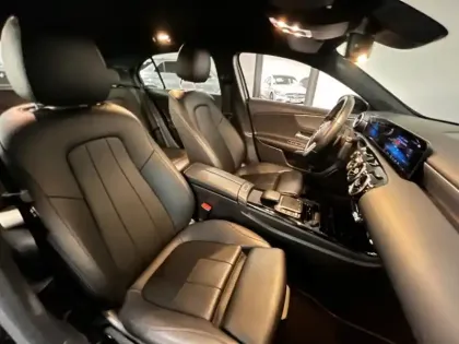 Photo 15 Mercedes Classe A 180 d Progressive Line