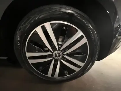 Photo 8 Mercedes Classe A 180 d Progressive Line