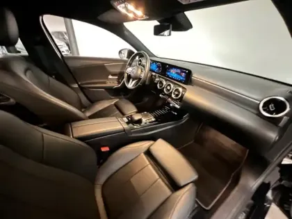 Photo 6 Mercedes Classe A 180 d Progressive Line