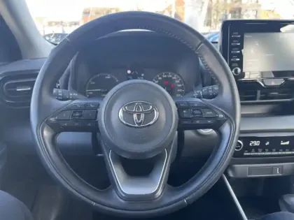 Photo 12 Toyota Yaris Hybride 116h Dynamic