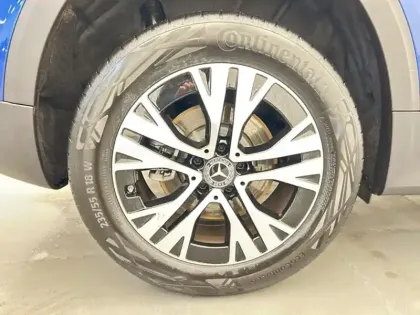 Photo 8 Mercedes GLB 200 d Progressive Line