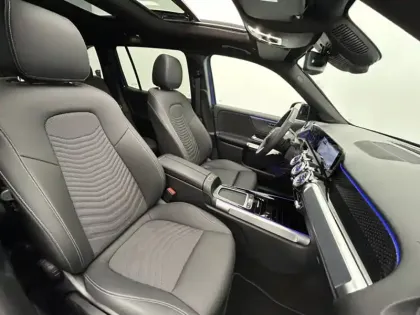 Photo 17 Mercedes GLB 200 d Progressive Line