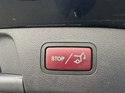 Photo 10 Mercedes GLA 200 d Starlight Edition