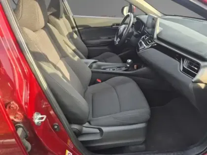 Photo 17 Toyota C-HR 1.8 HYBRIDE 122 DYNAMIC