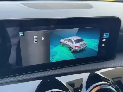 Photo 6 Mercedes Classe A 200 d Berline Business Line