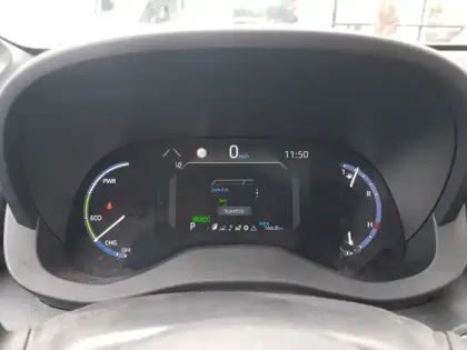 Photo 11 Toyota Yaris Hybride 1.5 HYBRID 116H PREMIERE AWD AUTO