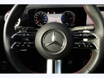 Photo 15 Mercedes CLA 250 e Hybrid EQ AMG Line