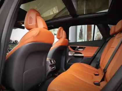 Photo 53 Mercedes Classe GLC Gén. II (X254) Ph1 AMG Line 5