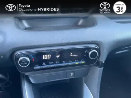 Photo 20 Toyota Yaris Hybride 116h Design