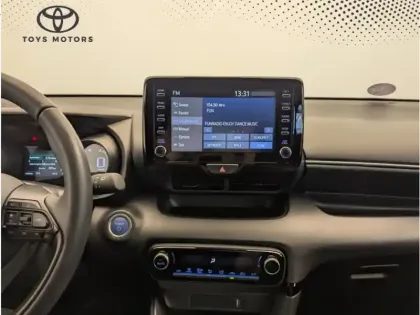 Photo 17 Toyota Yaris Hybride 116h Design