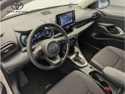 Photo 13 Toyota Yaris Hybride 116h Design