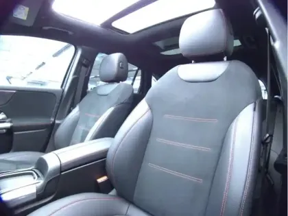 Photo 14 Mercedes GLA 250 e Hybrid EQ AMG Line