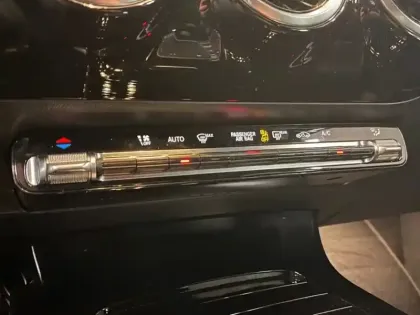 Photo 12 Mercedes Classe A 180 d Progressive Line