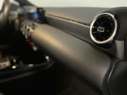 Photo 20 Mercedes Classe A 180 d Progressive Line