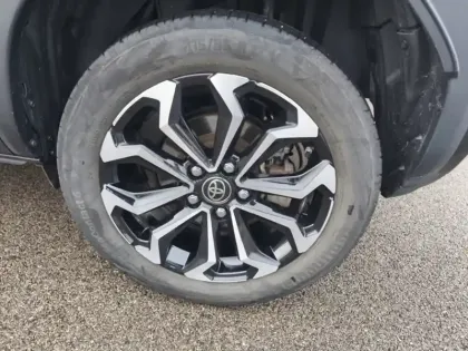 Photo 20 Toyota Yaris Hybride 1.5 HYBRID 116H DESIGN AWD AUTO