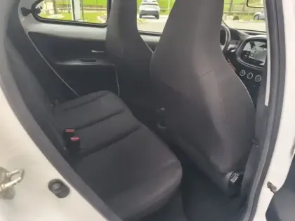 Photo 10 Toyota Aygo 1.0 VVT-i 72 Dynamic