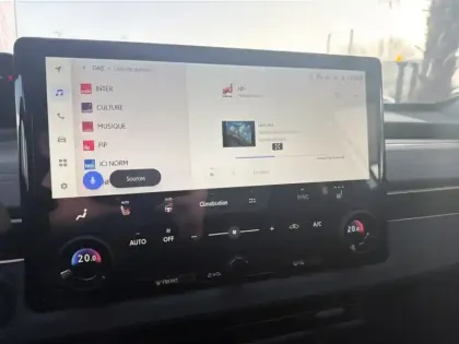 Photo 12 Toyota C-HR Design Grande Autonomie 77 kWh 224ch +