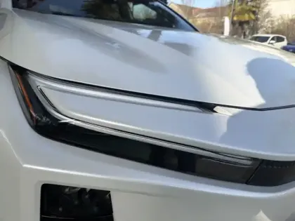 Photo 18 Toyota C-HR Design Grande Autonomie 77 kWh 224ch +