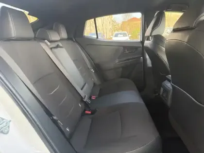 Photo 16 Toyota C-HR Design Grande Autonomie 77 kWh 224ch +