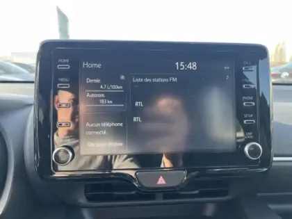 Photo 15 Toyota Yaris Hybride 116h Design