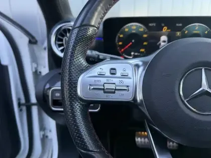 Photo 23 Mercedes Classe A Gén. IV (W177) Ph1 AMG Line 5