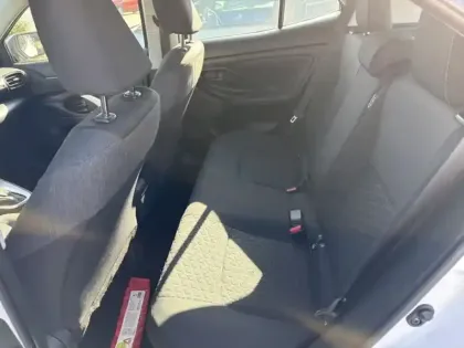 Photo 16 Toyota Yaris Hybride 1.5 HYBRID 116H DYNAMIC BUSINESS