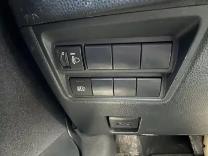 Photo 14 Toyota Yaris Hybride 1.5 HYBRID 116H DYNAMIC BUSINESS