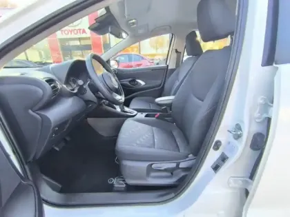 Photo 17 Toyota Yaris Hybride 116h Dynamic 1.5 116 ch