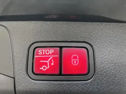 Photo 16 Mercedes GLB 200 d AMG Line