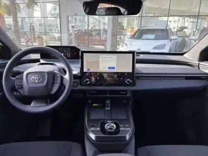 Photo 10 Toyota C-HR Design Grande Autonomie 77 kWh 224ch +