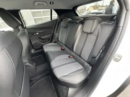 Photo 11 Peugeot 2008 Gén. II Ph1 NG Allure 5