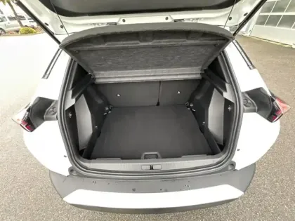 Photo 9 Peugeot 2008 Gén. II Ph1 NG Allure 5