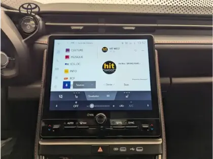 Photo 19 Lexus Lbx 1.5 136H 2WD Emotion