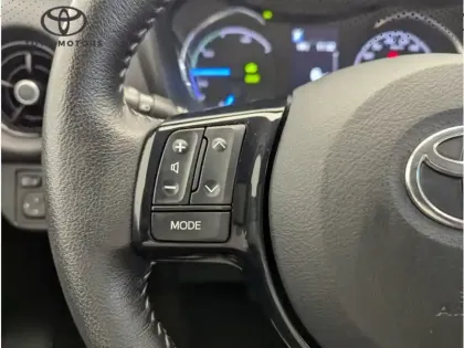 Photo 21 Toyota Yaris Hybride 1.5 100h Dynamic