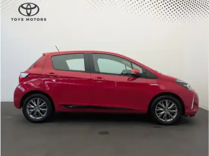 Photo 5 Toyota Yaris Hybride 1.5 100h Dynamic