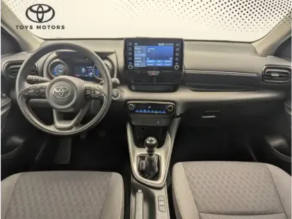 Photo 10 Toyota Yaris 120 VVT-i Design