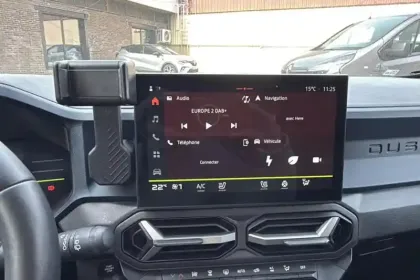 Photo 21 Dacia Duster Hybrid 140 Journey