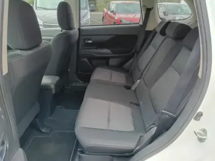 Photo 8 Mitsubishi Outlander 2.2 DI-D 150ch Intense Navi 2WD 5 places