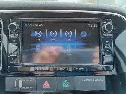 Photo 17 Mitsubishi Outlander 2.2 DI-D 150ch Intense Navi 2WD 5 places