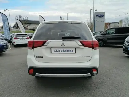 Photo 24 Mitsubishi Outlander 2.2 DI-D 150ch Intense Navi 2WD 5 places